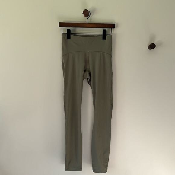 LULULEMON LEGGINGS OLIVE GREEN WITH MESH DETAIL SIZE 4 - Picture 1 of 7